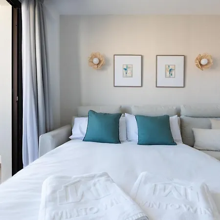 Wintowinrentals Private In Ocean House With Sea Views Lejlighed